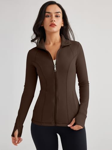 Trendy Queen Womens Lightweight Zip Up Jackets 2025 Athletic Hoodies Fall Gym Shirts Running Workout Clothes with Pocket