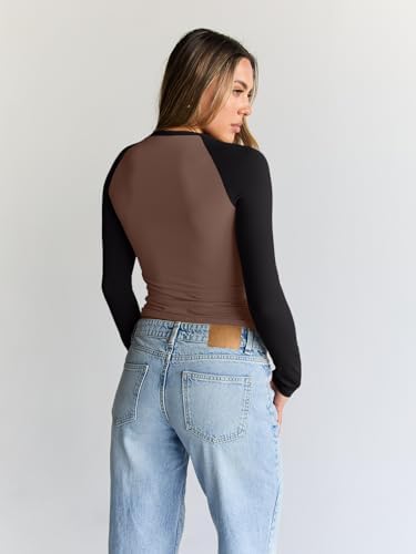 Trendy Queen Women's Long Sleeve Shirts Slim Fit Stretchy Color Block Slightly Cropped Tops