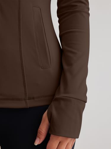 Trendy Queen Womens Lightweight Zip Up Jackets 2025 Athletic Hoodies Fall Gym Shirts Running Workout Clothes with Pocket