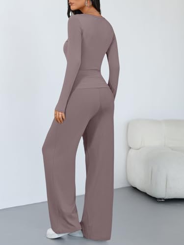 Trendy Queen Women's 2 Piece Matching Lounge Sets Long Sleeve Henley Neck Slightly Crop Top Wide Leg Pants Casual Sweat Suit