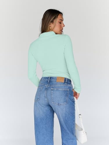 Trendy Queen Women's Turtleneck Long Sleeve Shirts Fall Fashion Basic Thermal Underwear Tops Winter Clothes 2025