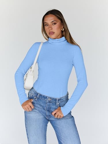 Trendy Queen Women's Turtleneck Long Sleeve Shirts Fall Fashion Basic Thermal Underwear Tops Winter Clothes 2025