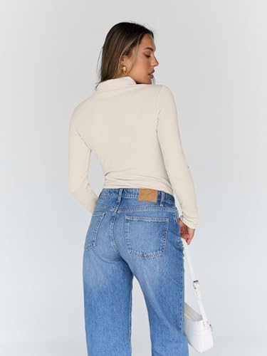 Trendy Queen Women's Turtleneck Long Sleeve Shirts Fall Fashion Basic Thermal Underwear Tops Winter Clothes 2025