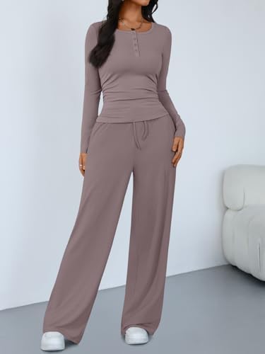 Trendy Queen Women's 2 Piece Matching Lounge Sets Long Sleeve Henley Neck Slightly Crop Top Wide Leg Pants Casual Sweat Suit