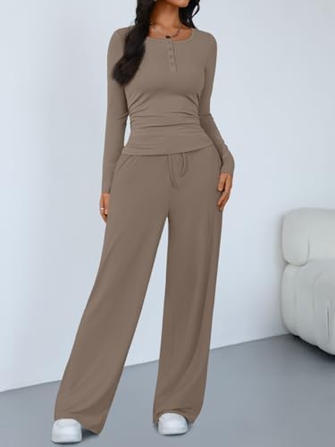 Trendy Queen Women's 2 Piece Matching Lounge Sets Long Sleeve Henley Neck Slightly Crop Top Wide Leg Pants Casual Sweat Suit