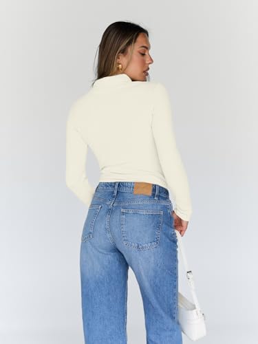 Trendy Queen Women's Turtleneck Long Sleeve Shirts Fall Fashion Basic Thermal Underwear Tops Winter Clothes 2025