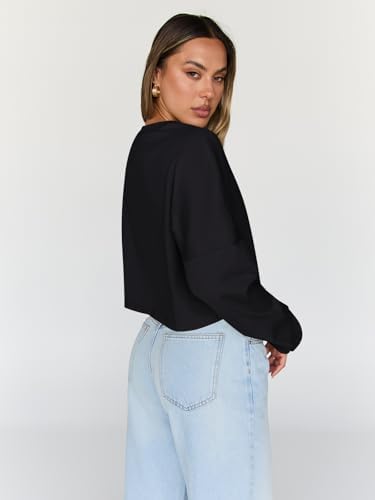 Trendy Queen Cropped Sweatshirts for Women Oversized Crewneck Sweaters Long Sleeve Tops Fall Winter Clothes 2025