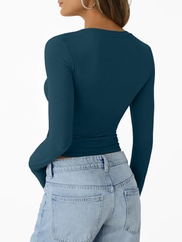 Trendy Queen Womens Long Sleeve T-Shirts Basic Crop Tops 2025 Fall Fashion Outfits Going Out Winter Clothes