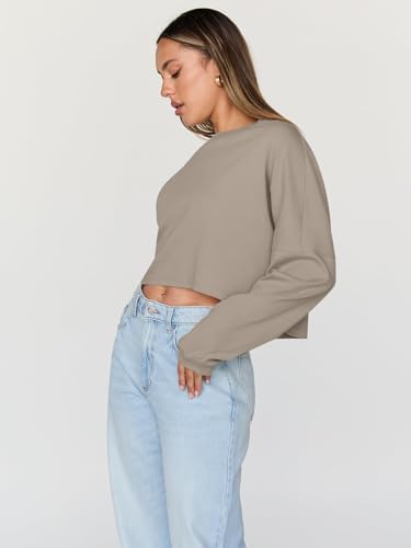 Trendy Queen Cropped Sweatshirts for Women Oversized Crewneck Sweaters Long Sleeve Tops Fall Winter Clothes 2025