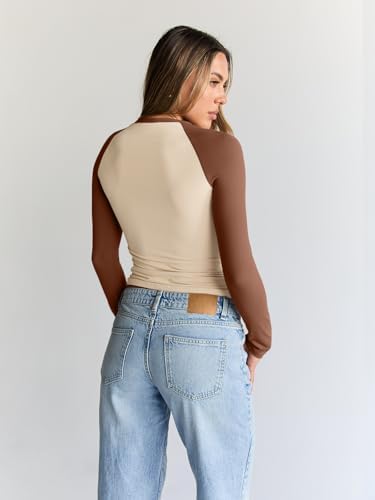 Trendy Queen Women's Long Sleeve Shirts Slim Fit Stretchy Color Block Slightly Cropped Tops