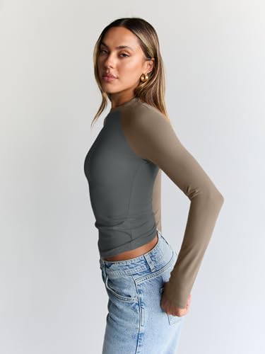 Trendy Queen Women's Long Sleeve Shirts Slim Fit Stretchy Color Block Slightly Cropped Tops