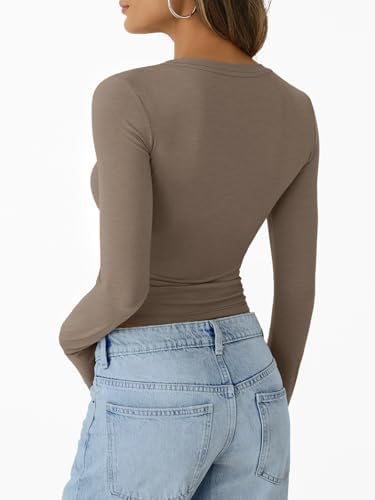 Trendy Queen Womens Long Sleeve T-Shirts Basic Crop Tops 2025 Fall Fashion Outfits Going Out Winter Clothes