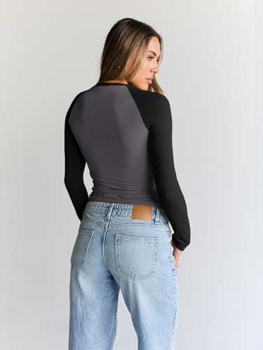 Trendy Queen Women's Long Sleeve Shirts Slim Fit Stretchy Color Block Slightly Cropped Tops