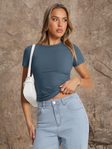 Trendy Queen Womens Basic T Shirts Summer Tops 2025 Crop Short Sleeve Slim Fit Tee Cute Gym Workout Clothes