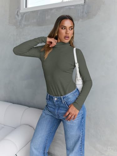 Trendy Queen Women's Turtleneck Long Sleeve Shirts Fall Fashion Basic Thermal Underwear Tops Winter Clothes 2025