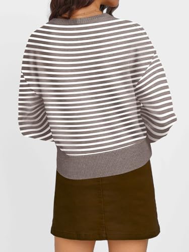 Trendy Queen Cropped Cardigan Sweaters for Women Lightweight Crop Knit Y2k Fall Outfits Fashion Clothes 2025