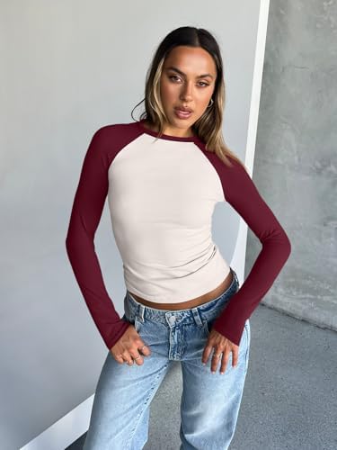 Trendy Queen Women's Long Sleeve Shirts Slim Fit Stretchy Color Block Slightly Cropped Tops