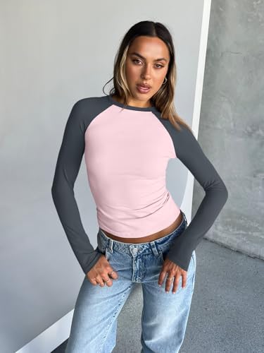 Trendy Queen Women's Long Sleeve Shirts Slim Fit Stretchy Color Block Slightly Cropped Tops