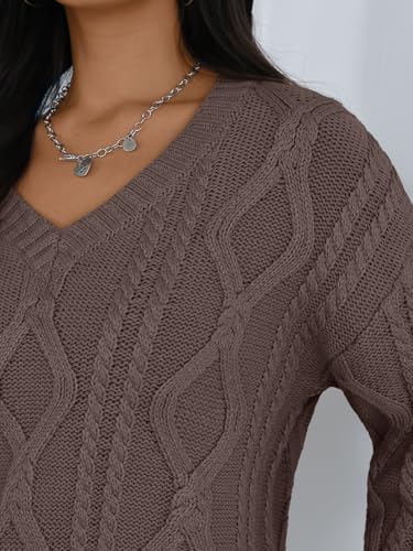 Trendy Queen Oversized Cable Knit Sweaters for Women 2025 Cozy Pullover Knit Fall Outfits V Neck Cute Winter Clothing